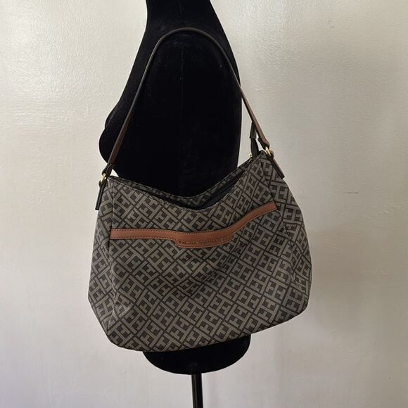 TOMMY HILFIGER Shoulder Bag EUC - Picture 5 of 5